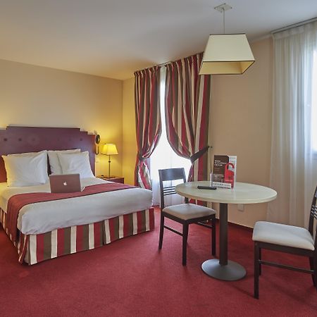 Hotel Cerise Chatou Buitenkant foto